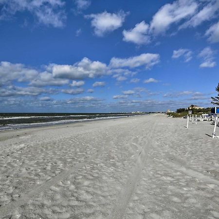 St Pete Condo With Heated Pool - Less Than 1 Mi To Beach! Сант Пит Бич Экстерьер фото